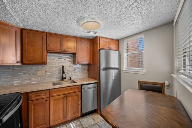 2500 Burleson RD 511, Austin, TX 78741
