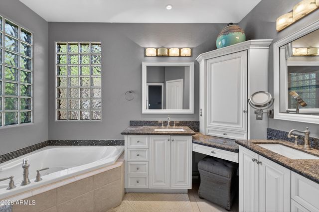 24944 N 74TH Place, Scottsdale, AZ 85255