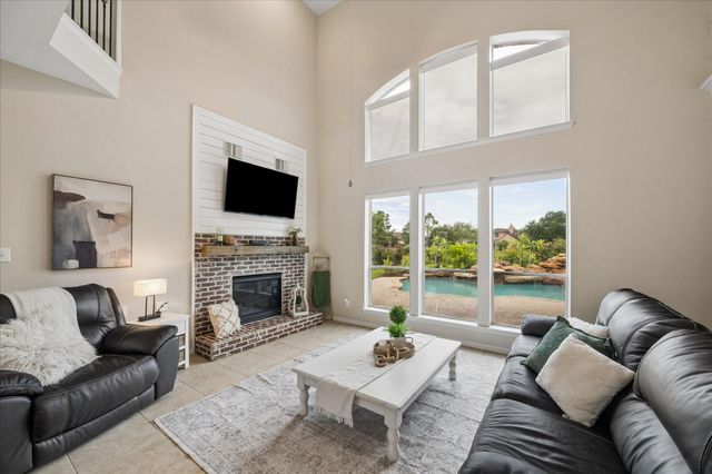 1125 Shady Knoll Lane, League City, TX 77573