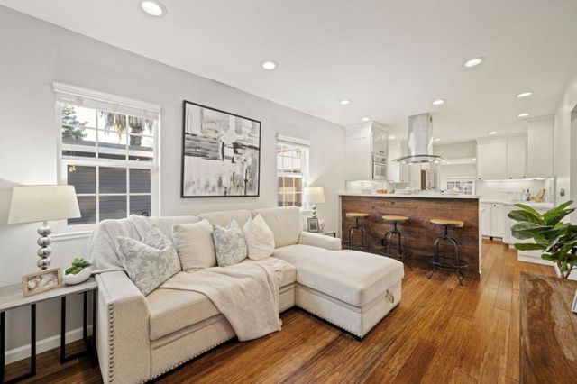 920 W Julian Street, San Jose, CA 95126