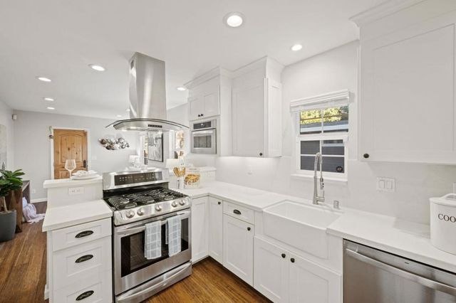 920 W Julian Street, San Jose, CA 95126