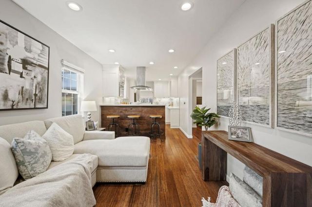 920 W Julian Street, San Jose, CA 95126