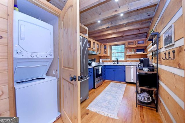 471 Chinkapin Drive, Blue Ridge, GA 30513