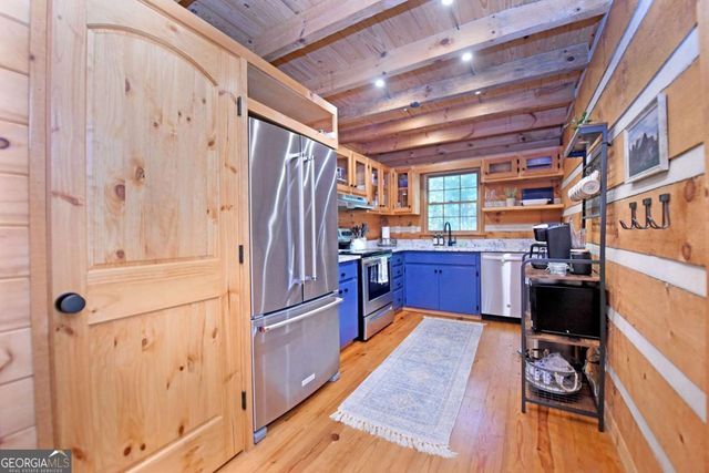 471 Chinkapin Drive, Blue Ridge, GA 30513