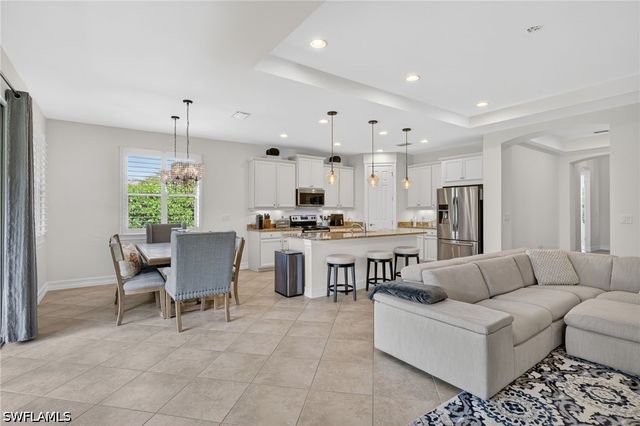 16380 Aberdeen WAY, Naples, FL 34110