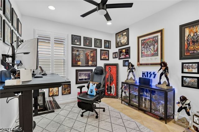 16380 Aberdeen WAY, Naples, FL 34110