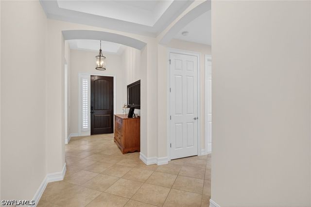 16380 Aberdeen WAY, Naples, FL 34110
