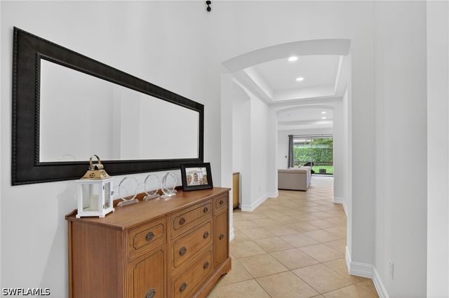 16380 Aberdeen WAY, Naples, FL 34110