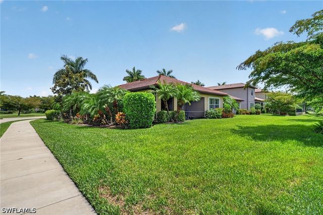 16380 Aberdeen WAY, Naples, FL 34110