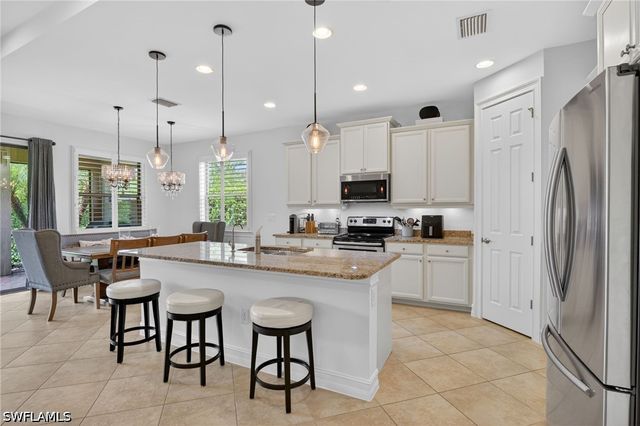16380 Aberdeen WAY, Naples, FL 34110