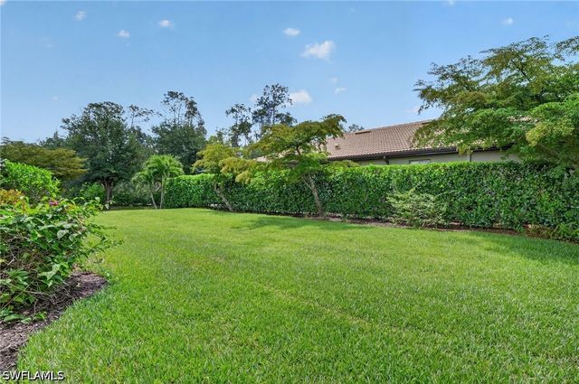 16380 Aberdeen WAY, Naples, FL 34110