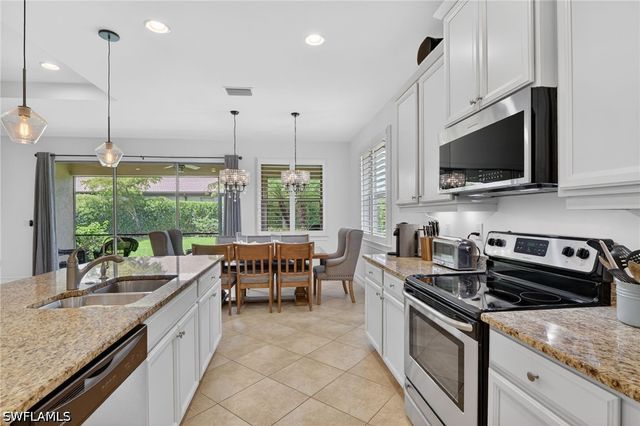 16380 Aberdeen WAY, Naples, FL 34110