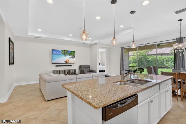 16380 Aberdeen WAY, Naples, FL 34110