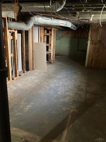 3323 Webber Street, Saginaw, MI 48601