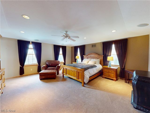 7885 Pear Tree Drive, Chesterland, OH 44026