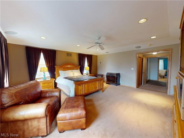 7885 Pear Tree Drive, Chesterland, OH 44026