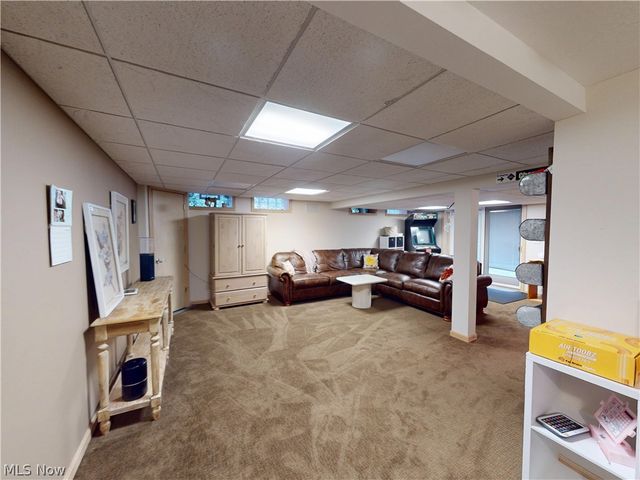 7885 Pear Tree Drive, Chesterland, OH 44026