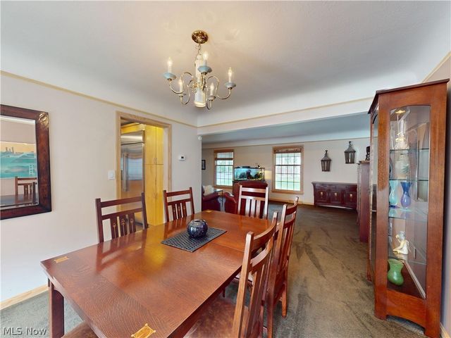 7885 Pear Tree Drive, Chesterland, OH 44026