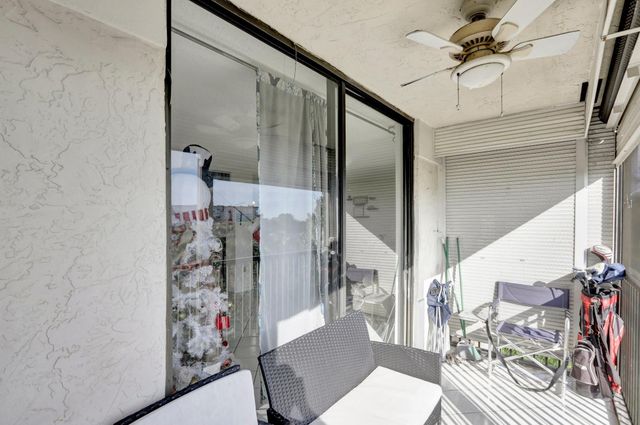 5570 NW 44th St 518A, Tamarac, FL 33319