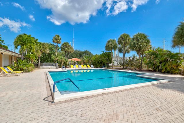 5570 NW 44th St 518A, Tamarac, FL 33319