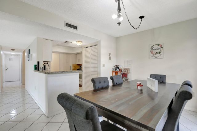 5570 NW 44th St 518A, Tamarac, FL 33319