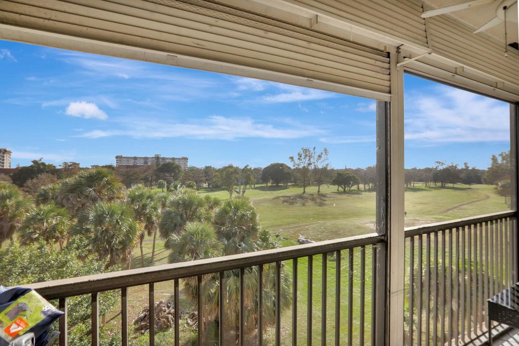 5570 NW 44th St 518A, Tamarac, FL 33319