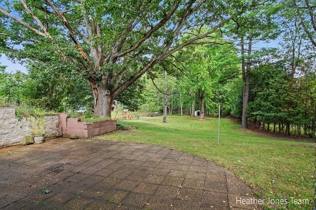 3791 S Holland Road, Sidney Twp, MI 48885
