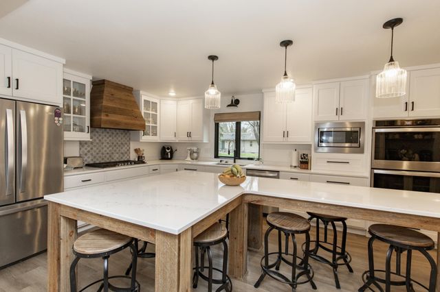 3701 Fairway Road N, Fargo, ND 58102
