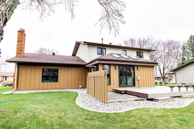 3701 Fairway Road N, Fargo, ND 58102