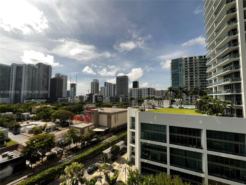 121 NE 34th Street 803, Miami, FL 33137