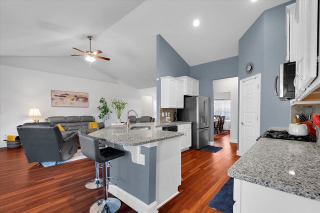 301 Beaver Lodge Way, Greenville, SC 29605