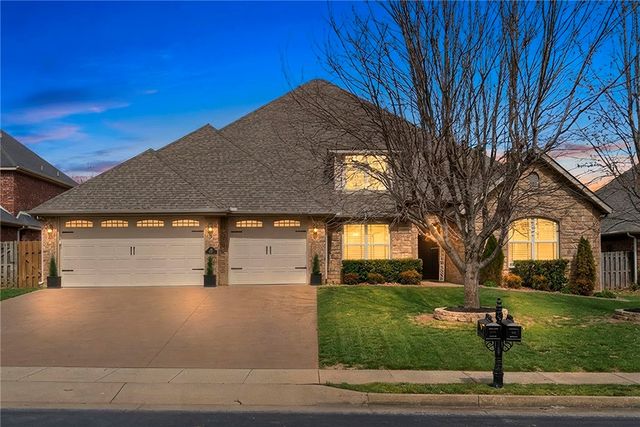 1671 Foxboro Court, Bentonville, AR 72713