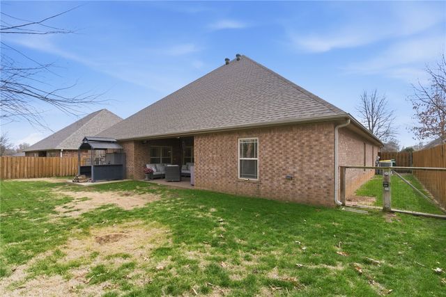 1671 Foxboro Court, Bentonville, AR 72713