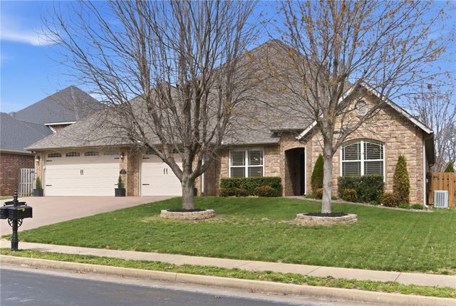 1671 Foxboro Court, Bentonville, AR 72713