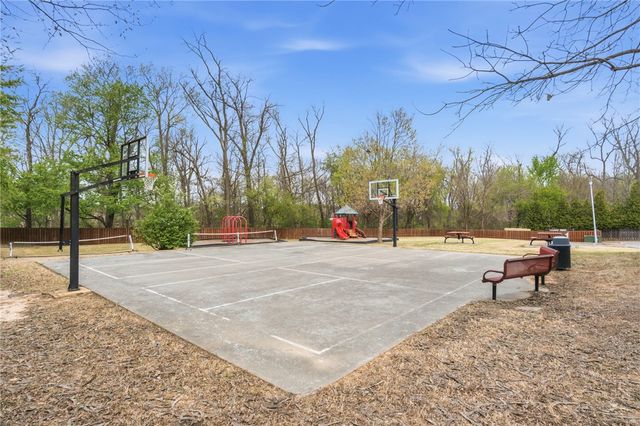 1671 Foxboro Court, Bentonville, AR 72713