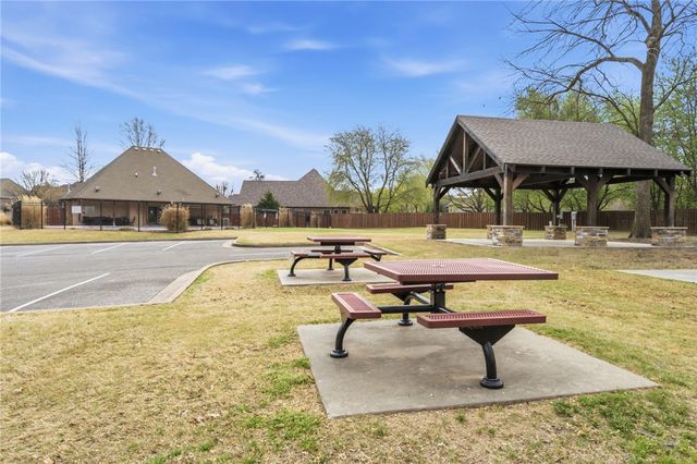1671 Foxboro Court, Bentonville, AR 72713