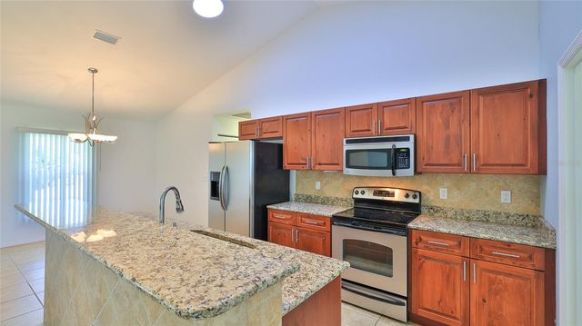 28 AMES LANE, Daytona Beach, FL 32118