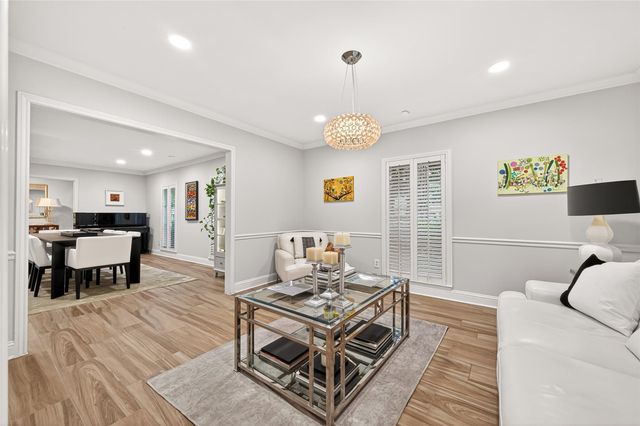 10026 Meadow Lake Lane, Houston, TX 77042