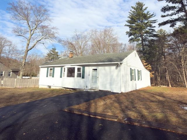 4 Lockwood Rd, Wilmington, MA 01887
