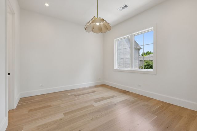 1801 Loving Avenue, Dallas, TX 75214