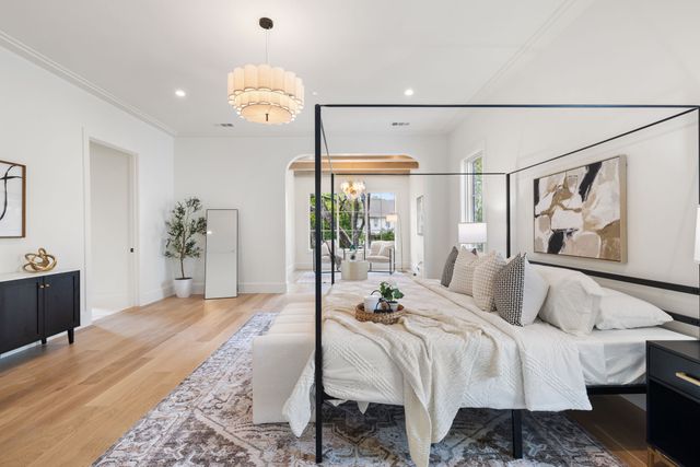 1801 Loving Avenue, Dallas, TX 75214