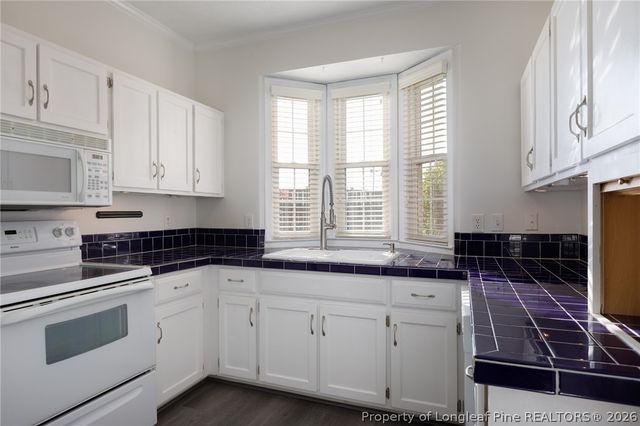 1228 Woodland Drive, Fayetteville, NC 28305