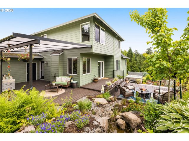 3245 Se HALL Ct, Troutdale, OR 97060