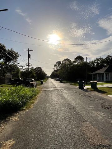 LOT 17 Boss Street, La Marque, TX 77568