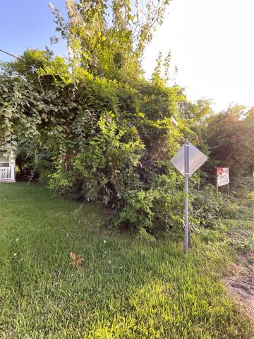 LOT 17 Boss Street, La Marque, TX 77568