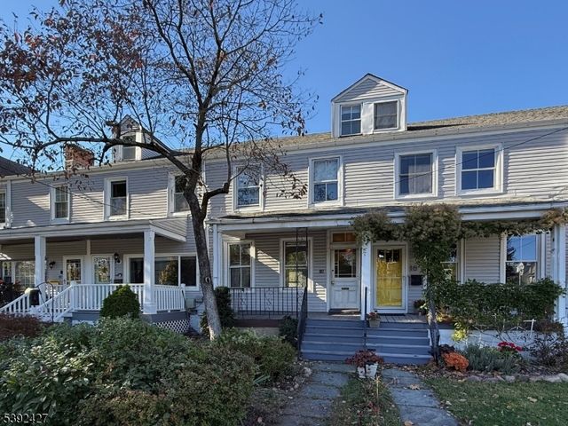 16 Beauvoir Ave, Summit City, NJ 07901