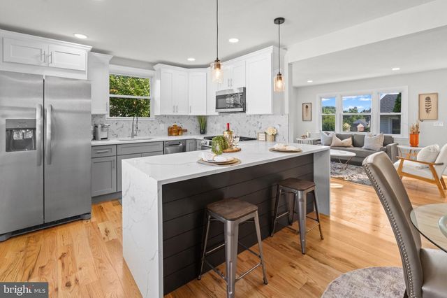 3807 BYFIELD RD, Baltimore, MD 21207