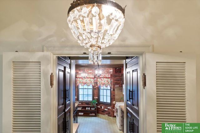 601 Forest Drive, Council Bluffs, IA 51503