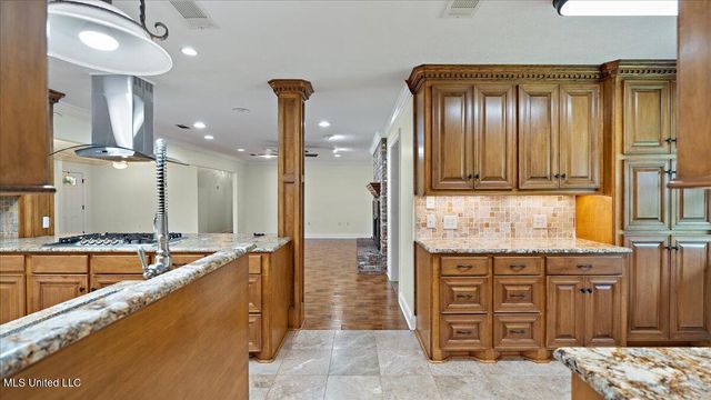 112 Eastgate Circle, Forest, MS 39074
