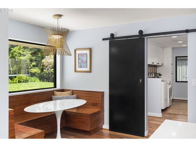 4767 Nw WOODSIDE Ter, Portland, OR 97210